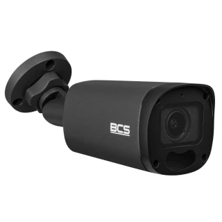 Czarna kamera tubowa BCS z logo na obudowie, wyposażona w obiektyw i uchwyt montażowy. Kamera ma nowoczesny design i jest przeznaczona do monitoringu wizyjnego.