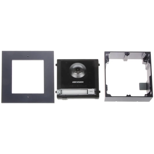 Na zdjęciu znajduje się urządzenie marki Hikvision, składające się z trzech części: centralnej jednostki z kamerą, ramki oraz obudowy. Produkt jest przeznaczony do montażu w systemach monitoringu wizyjnego.