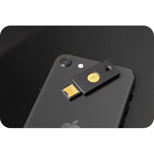 Yubico YubiKey 5 NFC - Chiave hardware U2F FIDO/FIDO2