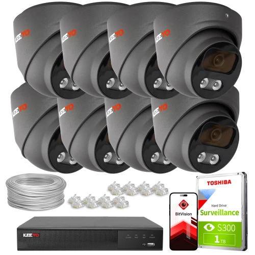 Zestaw do monitoringu IP składający się z ośmiu kamer, rejestratora, dysku twardego Toshiba 1TB oraz akcesoriów montażowych. Na zdjęciu widoczne są również przewody i złącza sieciowe, a także aplikacja BitVision na smartfonie.