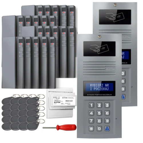 Zestaw domofonowy cyfrowy składający się z panelu z klawiaturą numeryczną, kilku unifonów, breloków zbliżeniowych oraz śrubokręta. Na panelu widoczny jest ekran z instrukcją oraz miejsce do przyłożenia karty zbliżeniowej.