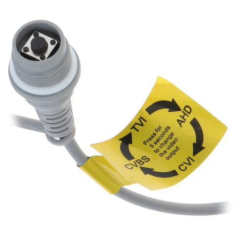 Kabel z przełącznikiem trybów wideo, umożliwiający zmianę standardu między AHD, HD-CVI, HD-TVI i CVBS poprzez przytrzymanie przycisku. Żółta etykieta informuje o sposobie zmiany trybu.